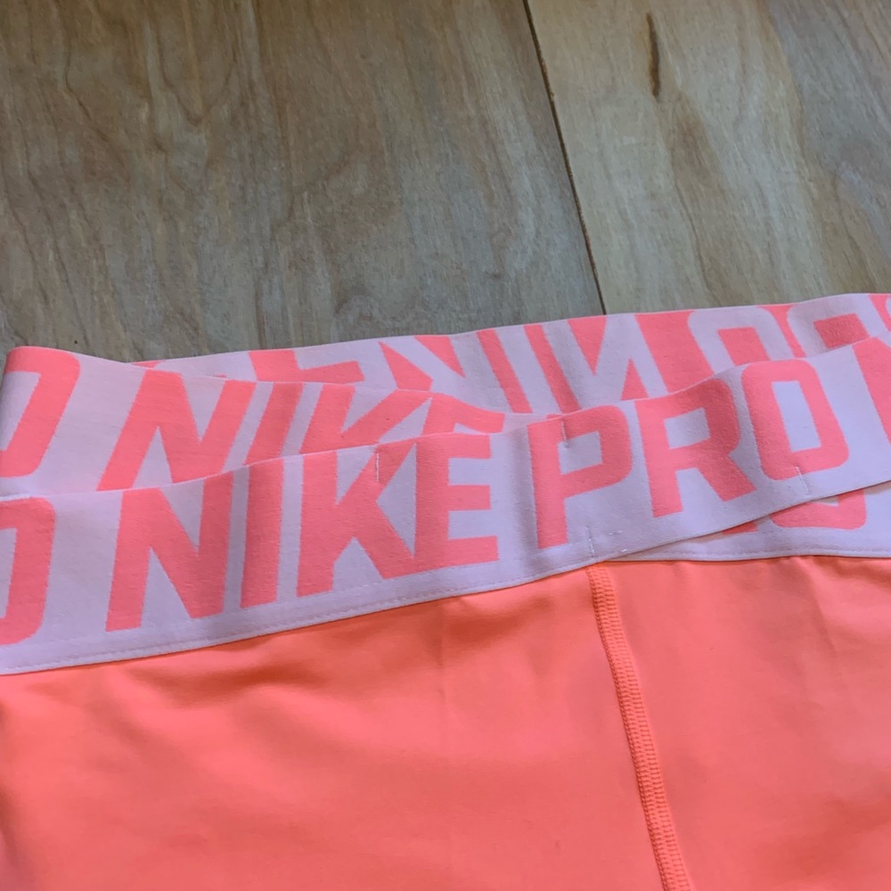 Nike Pro 5” crossover compression shorts women’s - Picture 3 of 4
